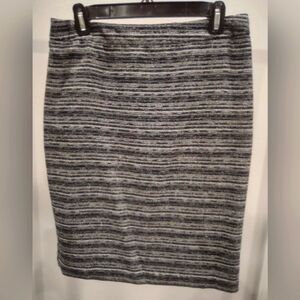 Ann Taylor Pencil Skirt, size 8.